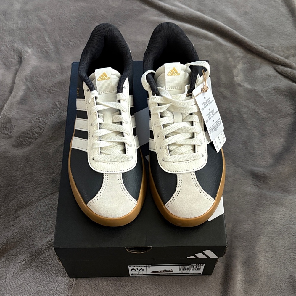 adidas VL Court 3.0